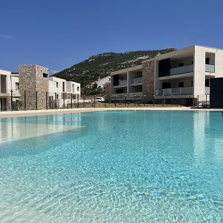 Apartament T3 Moderne Avec Piscine, Terrasse Et Services De Conciergerie A 10 Min Du Centre De Calvi - Fr-1-719-19 *